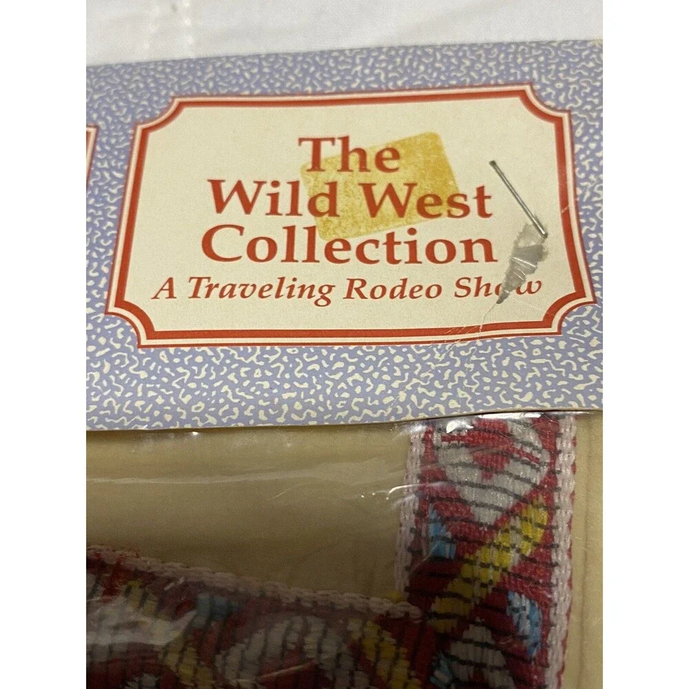Fluffy Vanderbear Wear The Wild West Collection Pawcahontas Outfit Clothes
